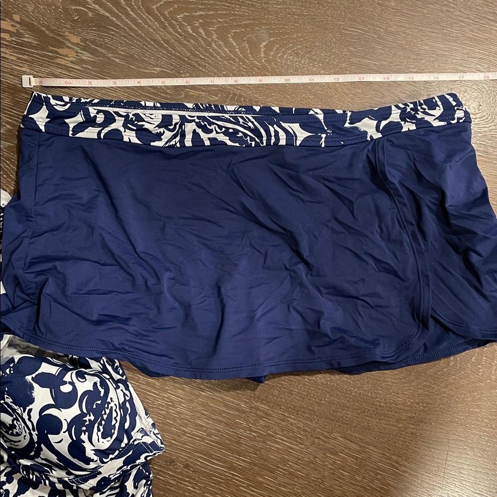2PC Liz Claiborne Tankini Blue White Patterned Top & Skirt size L - Picture 11 of 11